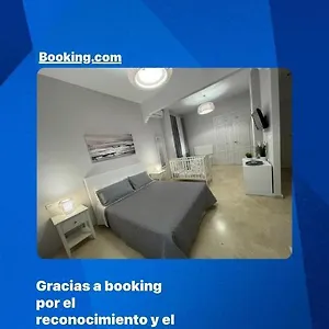  Hébergement de vacances Triana